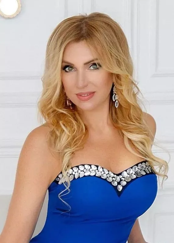 Angelina, 46, from Istanbul — verified profile